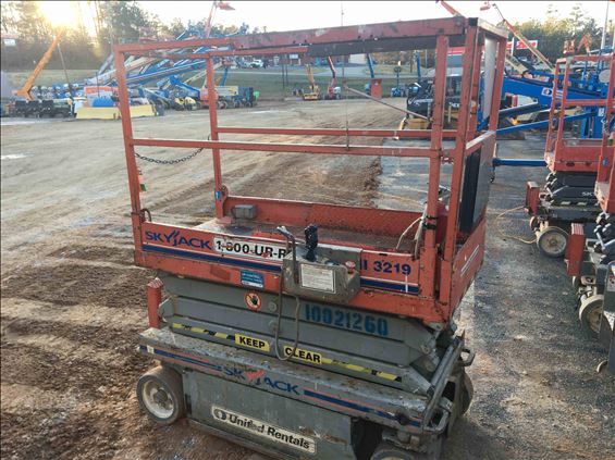 2012 Skyjack SJIII3219 Scissor Lift