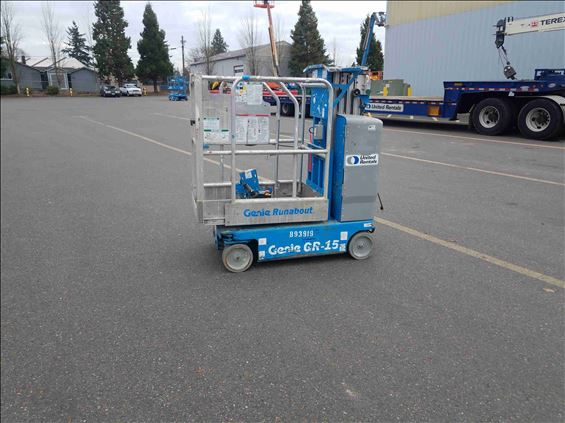 2011 Genie GR-15 Scissor Lift