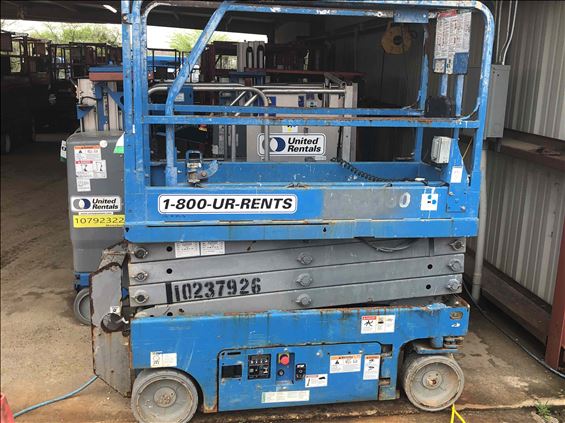 2014 Genie GS-1930 Scissor Lift