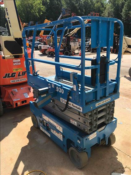 2014 Genie GS-1930 Scissor Lift