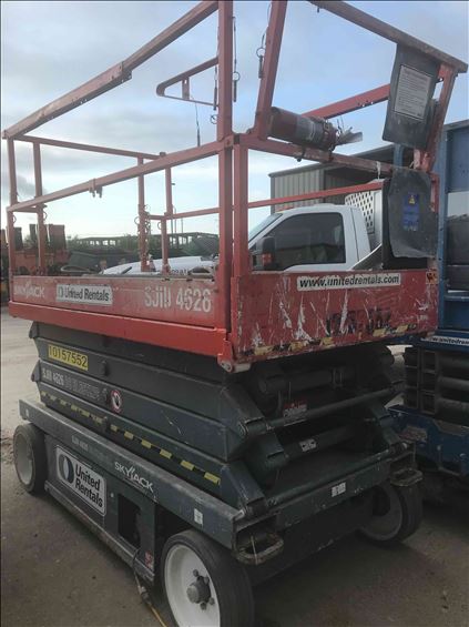 2013 Skyjack SJIII4626 Scissor Lift