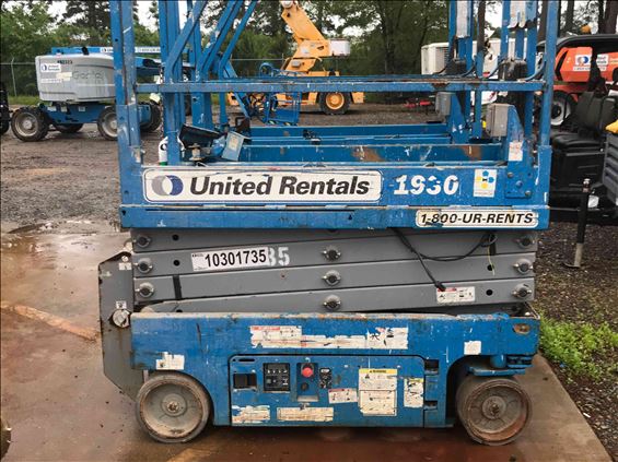 2014 Genie GS-1930 Scissor Lift