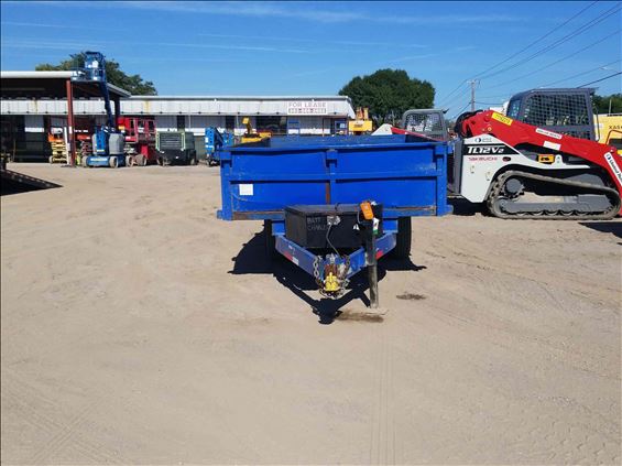 2017 Anderson Trailers D7126T Trailer