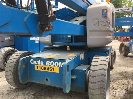 2011 Genie Z-40/23N Boom Lift