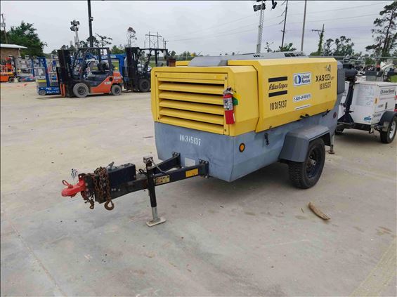 2014 Atlas Copco XAS400 JD7 IT4 Air Compressor
