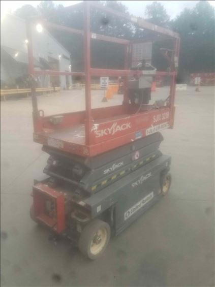 2014 Skyjack SJIII3219 Scissor Lift
