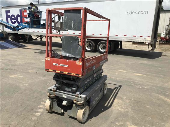 2014 Skyjack SJIII3219 Scissor Lift