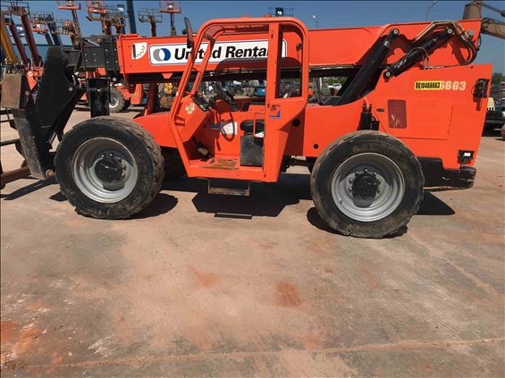 2016 SKYTRAK 10054 Rough Terrain Forklift