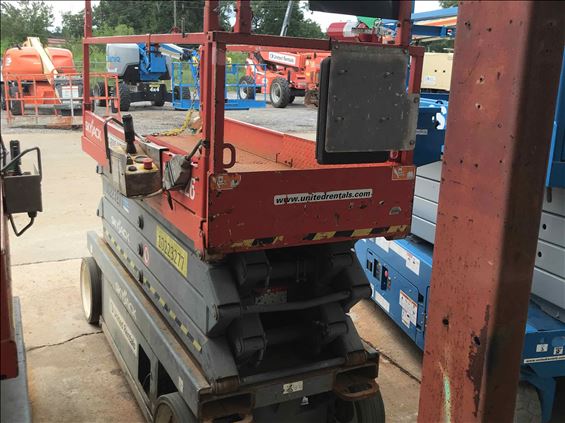 2014 Skyjack SJIII3226 Scissor Lift