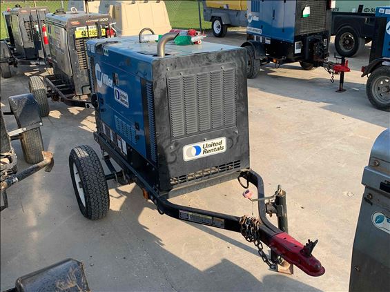 2016 Miller Welders BIG BLUE 400PRO Welder