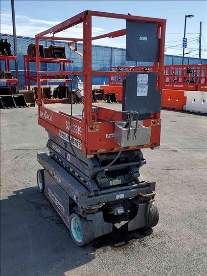 2015 Skyjack SJIII3219 Scissor Lift