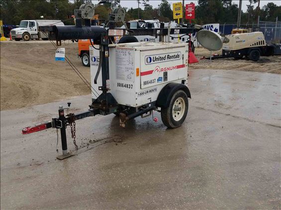 2013 Magnum Pro MLT3060 Towable Light Tower