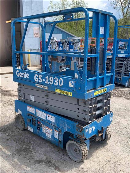 2014 Genie GS-1930 Scissor Lift