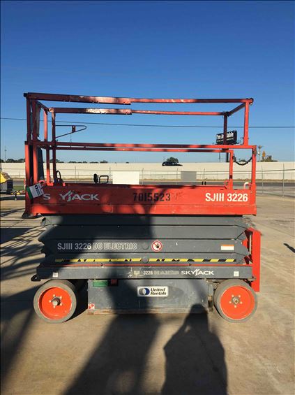 2013 Skyjack SJIII3226 Scissor Lift