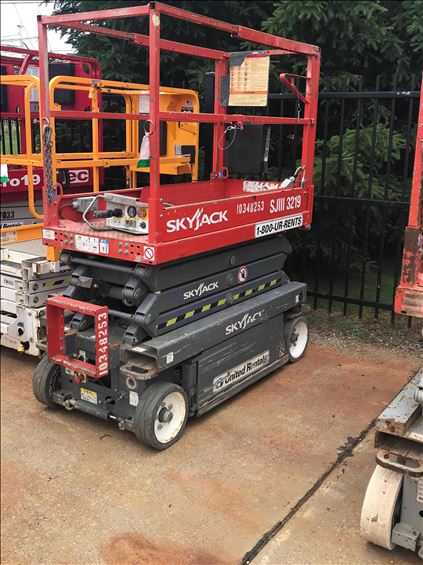 2015 Skyjack SJIII3219 Scissor Lift