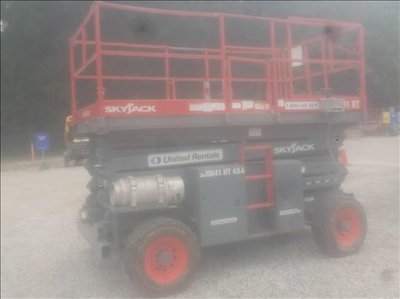 2007 Skyjack SJ8841RT Scissor Lift