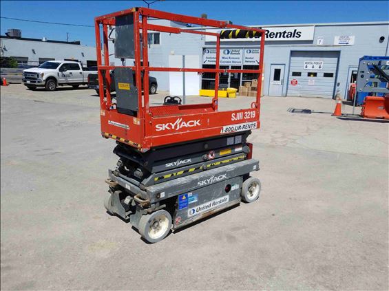2014 Skyjack SJIII3219 Scissor Lift