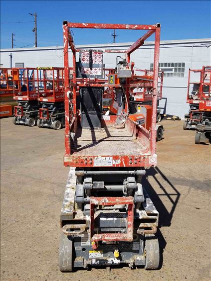 2013 Skyjack SJIII3219 Scissor Lift