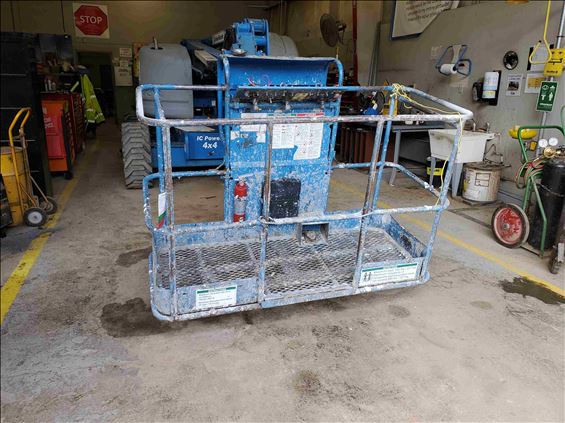 2012 Genie Z-45/25J IC Boom Lift