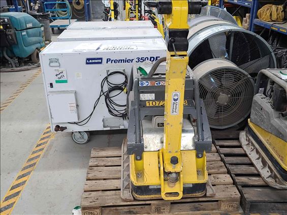 2018 Wacker Neuson DPU6555He Plate Compactor