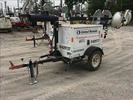 2015 Magnum Pro MLT3060 Towable Light Tower