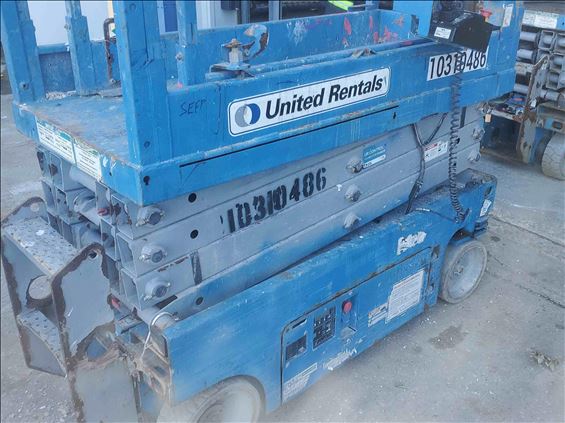 2014 Genie GS-1930 Scissor Lift