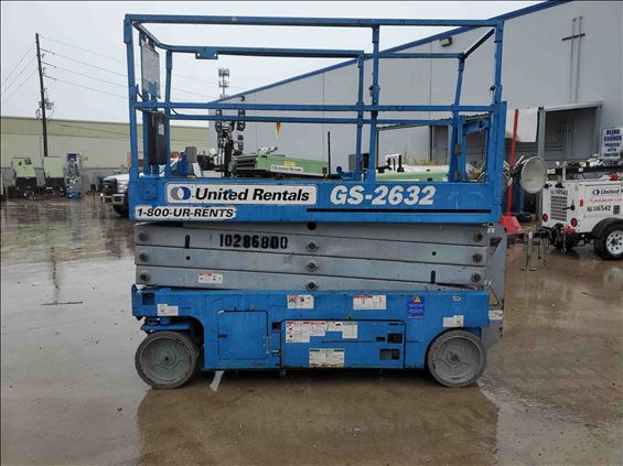 2014 Genie GS-2632 Scissor Lift