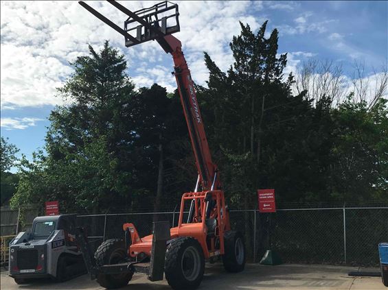 2013 SKYTRAK 10054 Rough Terrain Forklift