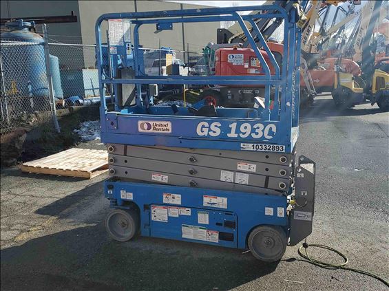 2015 Genie GS-1930 Scissor Lift