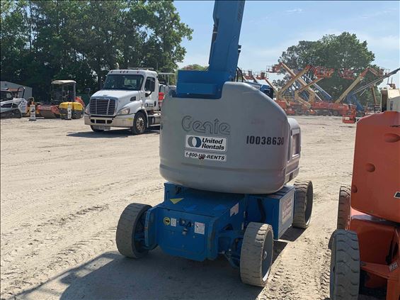 2012 Genie Z-40/23N Boom Lift