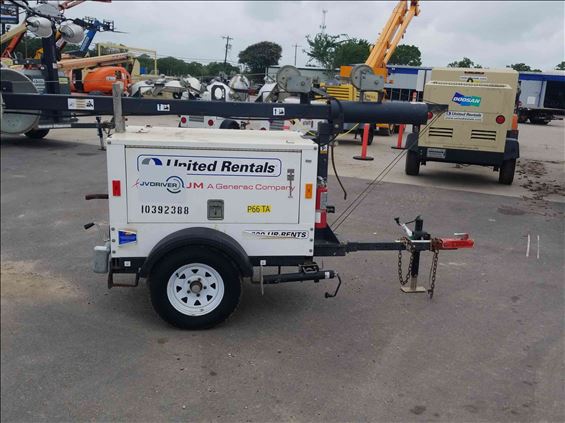 2015 Magnum Pro MLT3060 Towable Light Tower