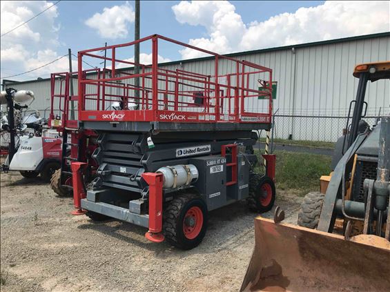 2008 Skyjack SJ8841RT Scissor Lift