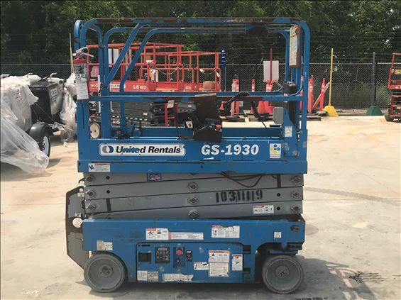 2014 Genie GS-1930 Scissor Lift