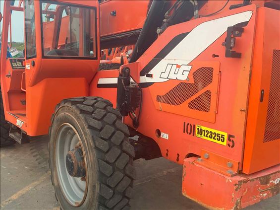 2013 SKYTRAK 10054 Rough Terrain Forklift