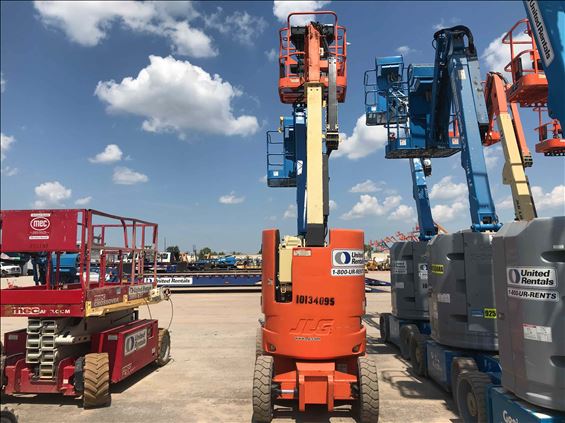 2013 JLG E300AJP Boom Lift
