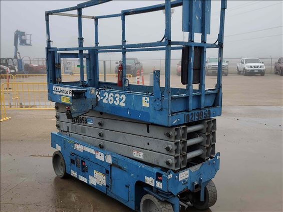 2014 Genie GS-2632 Scissor Lift