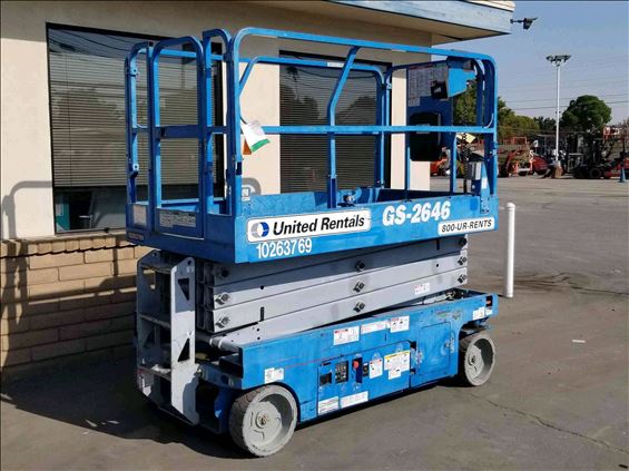 2014 Genie GS-2646 Scissor Lift