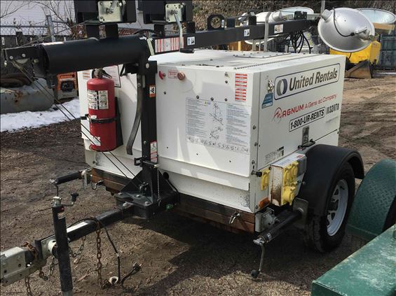 2014 Magnum Pro MLT5200 Towable Light Tower