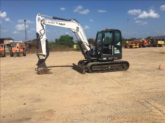2015 Bobcat E85 Mini-Excavator