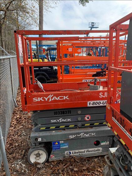 2015 Skyjack SJIII3219 Scissor Lift