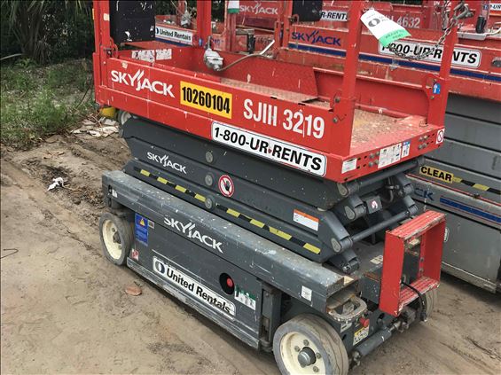 2014 Skyjack SJIII3219 Scissor Lift