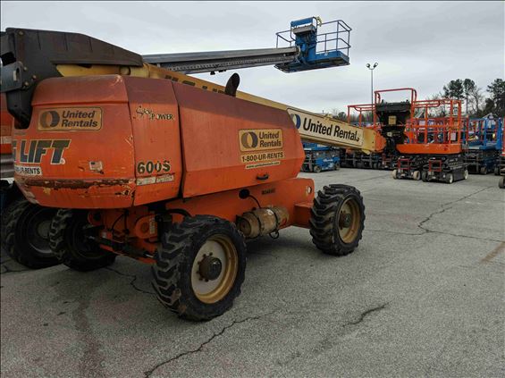 2015 JLG 600S Boom Lift