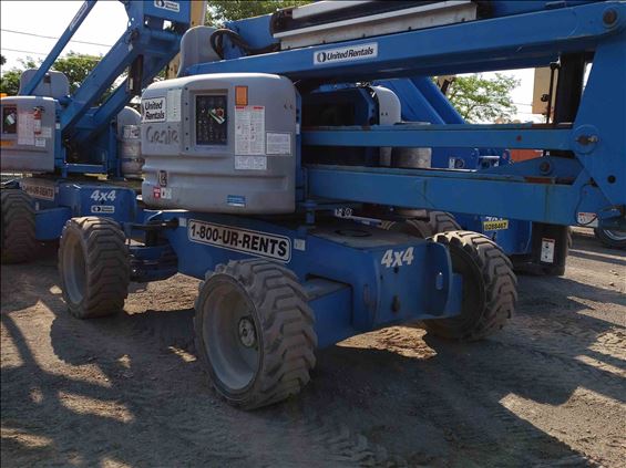 2012 Genie Z-60/34 Boom Lift