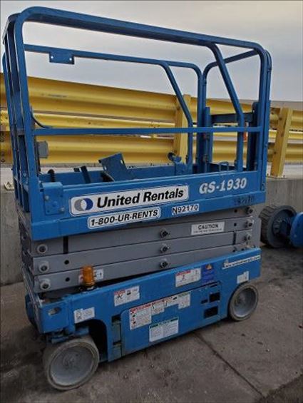 2015 Genie GS-1930 Scissor Lift
