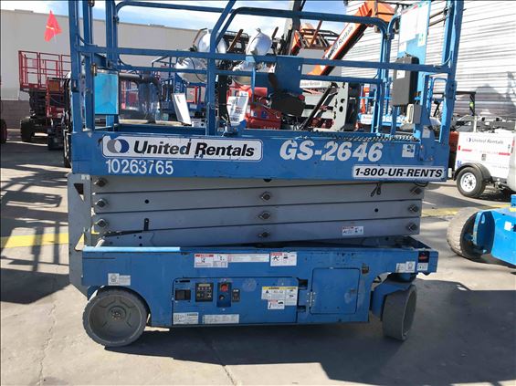 2014 Genie GS-2646 Scissor Lift