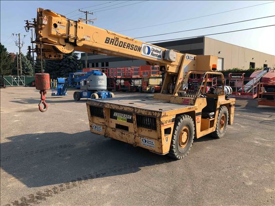 2007 Broderson IC-80-3G Crane