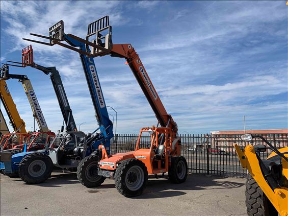 2013 JLG 8042 S