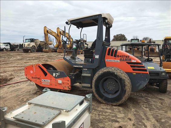 2015 Hamm H7I Ride-On Roller