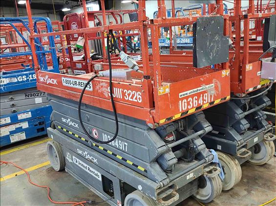 2015 Skyjack SJIII3226 Scissor Lift