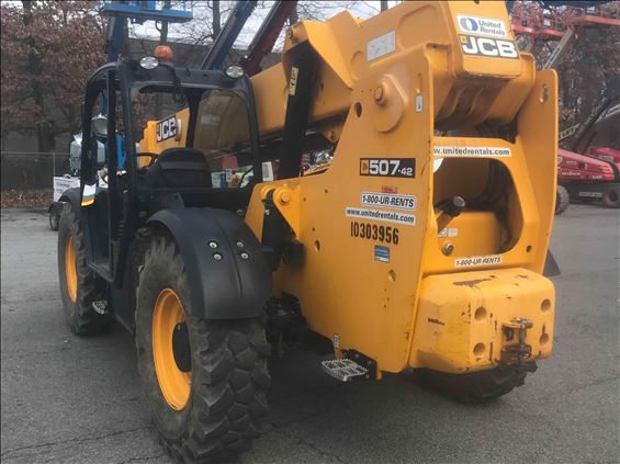 2014 JCB 507-42 Rough Terrain Forklift